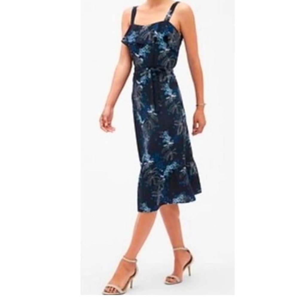 Banana Republic dress. Size 12. New with tags.